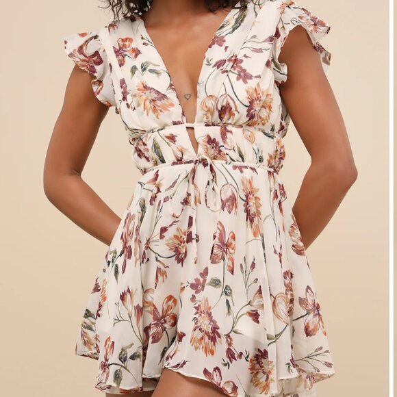 Lulus Flirty Ways Cream Floral Print Flutter Sleeve Romper - Size XL - Picture 1 of 6
